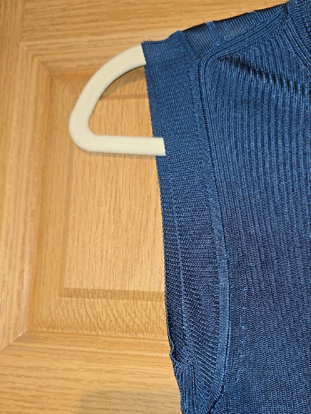 St. John Sleeveless Ribbed Knit Shell - Blue - Picture 3 of 5